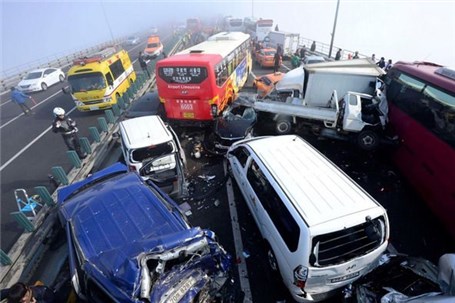 25کشته و زخمی در سانحه رانندگیِ مرکز چین