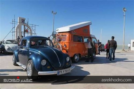 نمایشگاه خودروهای قدیمی در بوشهر