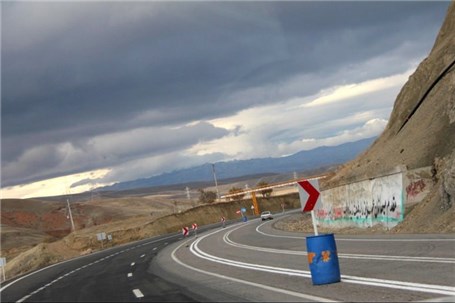 ۷۰ کیلومتر جاده‌ چهار خطه سال ۹۵ در استان لرستان به بهره‌برداری می‌رسد