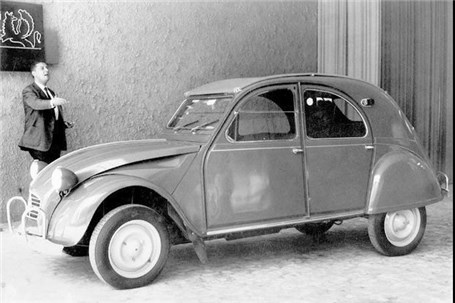 تصویر اولین خودرو ژیان