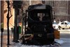 انسداد خیابان مرکزی پایتخت کانادا در پی حریق یک اتوبوس