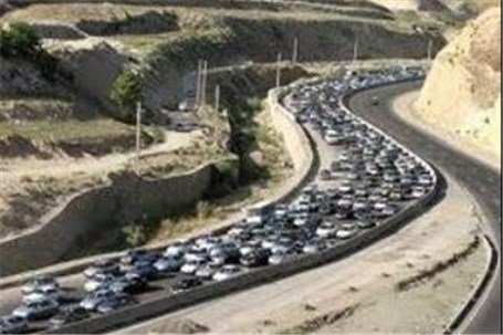 ترافیک سنگین در محورهای هراز و کرج - چالوس