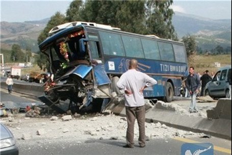 ۳۳ کشته و ۲۲ زخمی بر اثر تصادف جاده‌ای در الجزایر