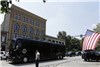 اتوبوس اوباما، امن ترین وسیله حمل و نقل بین شهری + تصاویر