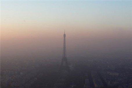 پاریس با اوج‌گیری آلودگی هوا حمل‌ونقل عمومی را رایگان می‌کند