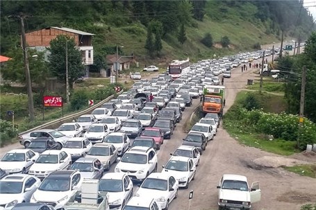 ترافیک سنگین در جاده‌های شمالی