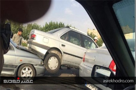 تصادف چهار خودرو در پل شهید خرازی وروی به آزادگان جنوب