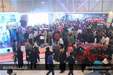گزارش تصویری از اولین روز برپایی نمایشگاه خودرو و قطعات شیراز