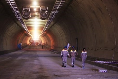 هشت میلیارد ریال برای روشنایی تونل های جاده جم نیاز است