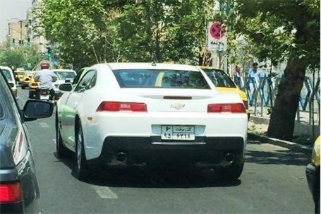 خودرو آمریکایی گذر موقت در خیابان‌های تهران
