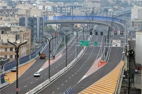 اجرای راه کارهای کاهش ترافیک تونل نیایش و پل صدر از ۱۵ دی