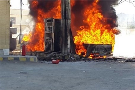 آتش سوزی در جایگاه سوخت تویسرکان