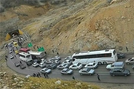 ترافیک نیمه سنگین در آزاد راه کرج –تهران