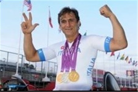 راننده فرمول یک و مدال طلایی که در پارالمپیک به دست آورد