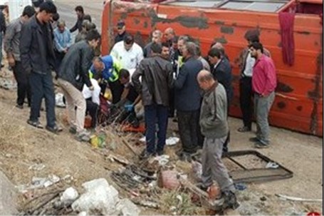 تصادف مرگبار خودروی سواری با کامیون در بزرگراه آزادگان تهران