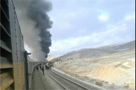۳۶ کشته و ۹۸ مصدوم در برخورد ۲ قطار مسافربری در سمنان