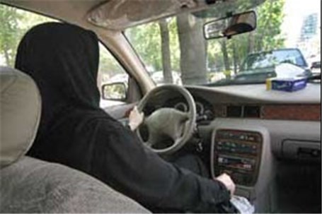 یک زن می‌تواند بدون اجازه شوهرش شغل رانندگی تاکسی داشته باشد؟
