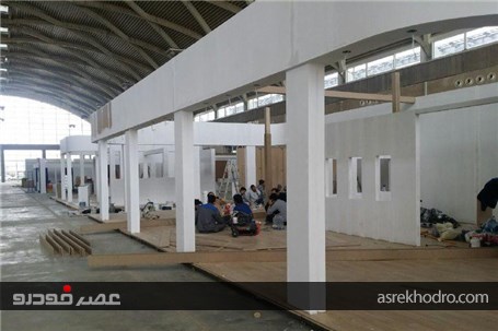 گزارش تصویری از آماده سازی غرفه های نمایشگاه خودرو تهران