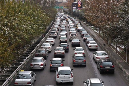 ترافیک سنگین در آزادراه تهران - کرج -قزوین و جاده کرج - چالوس