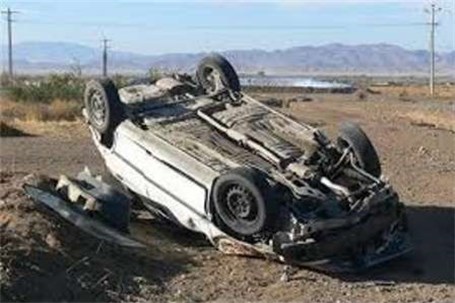 سقوط خودرو راننده را روانه بیمارستان کرد