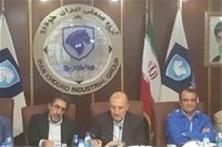 بازدید اعضای کمیسیون صنایع و معادن مجلس از ایران خودرو