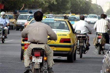 راکبان موتورسیکلت و عبور از مقررات راهنمایی و رانندگی