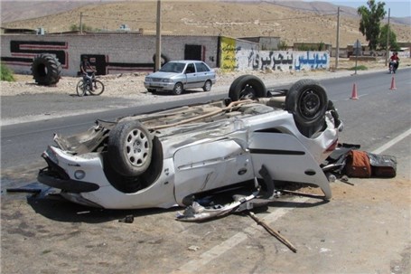واژگونی سواری پژو در جاده تاراز - بازفت پنج مصدوم برجای گذاشت