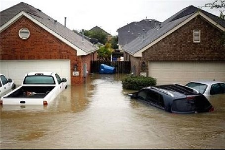 ثبت رکورد نیم میلیون خودروی آسیب دیده در توفان هاروی