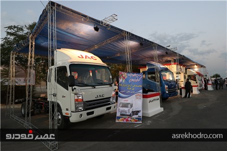 گزارش تصویری از حضور آر ین دیزل در نمایشگاه خودرو تبریز