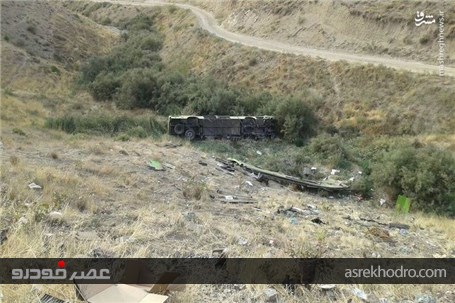 سقوط اتوبوس مسافربری به دره جاجرود با ۱۱ کشته و ۲۷ زخمی