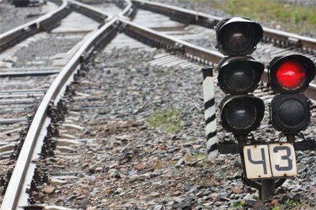 تعدادی کشته و زخمی در حادثه برخورد قطار با ون در کریمه