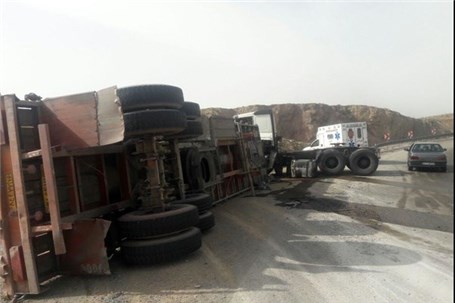 پنج کشته در تصادف رانندگی محور لردگان - یاسوج