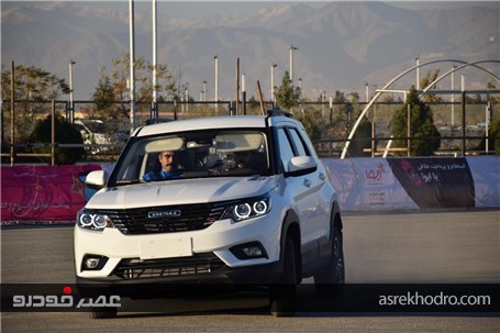 تست رانندگی BISU T۳ در حاشیه دومین نمایشگاه خودرو تهران؛ شرقی پر مدعا