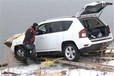 اپلیکیشن ویز راننده خودرو را به درون دریاچه فرستاد