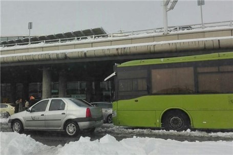 اختصاص اتوبوس‌های VIP برای جابجایی مسافران از فرودگاه امام به تهران