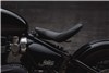 بررسی مشخصات فنی موتورسیکلت کروزر Bonneville Bobber Black؛ گُــربــه دو پــا!