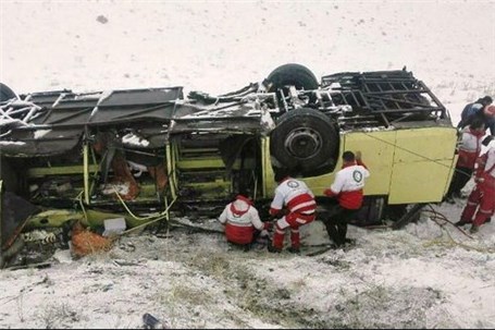 عدم توجه به جلو توسط رانندگان اتوبوس عامل دو تصادف‌ خونین بامداد امروز