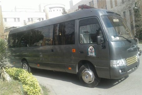 رونمایی از خودرو اعزام زندانیان به زندانها و مراجع قضایی