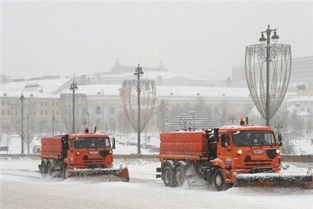 اختلال در حمل و نقل عمومی شهر مسکو با بارش بی سابقه برف