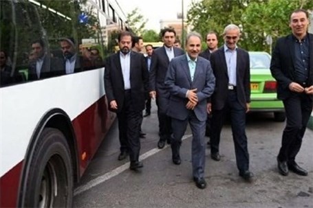 بازید صبحگاهی شهردار تهران از خطوط و پایانه‌های اتوبوسرانی