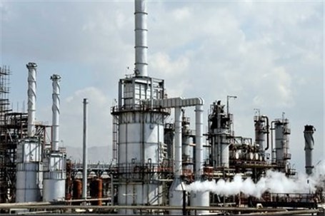 تولید 12.4 میلیون لیتر بنزین در پالایشگاه آبادان