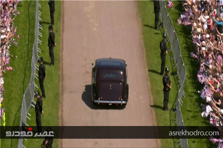 تمرین های سخت رانندگی برای عروس جدید ملکه