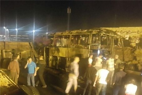 برخورد مرگبار تانکر حمل قیر با اتوبوس مسافربری در سنندج
