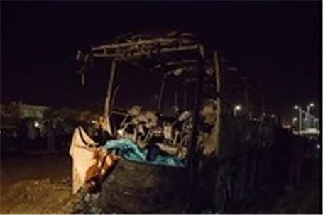 برخورد مرگبار تریلی با اتوبوس زائران عراقی در سمنان +عکس