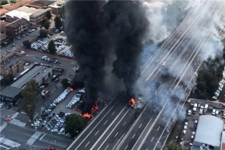 تصادف یک کامیون حامل مواد آتش زا در ایتالیا