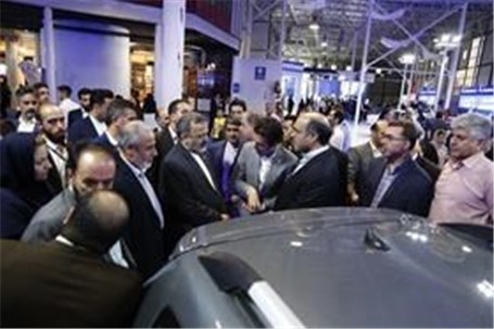 استاندار خراسان رضوی: ایران خودرو برای جلوگیری از افزایش قیمت فداکاری کرد