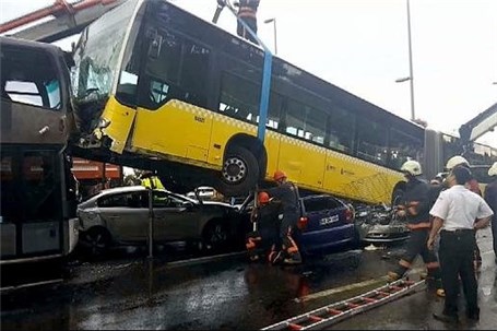 تصادف اتوبوس در ترکیه ۶ کشته برجا گذاشت