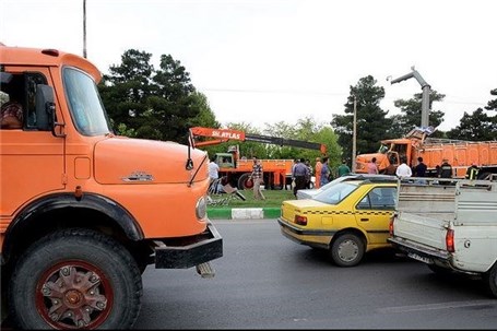 چرایی تردد کامیون‌های دودزا در روزهای آلوده تهران به رغم ممنوعیت