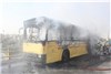 اتوبوس مسافربری در خیابان رجایی آتش گرفت + عکس