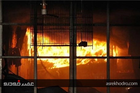 آتش گرفتن ۳ مغازه تعمیرات خودرو در جاده خاوران + تصاویر